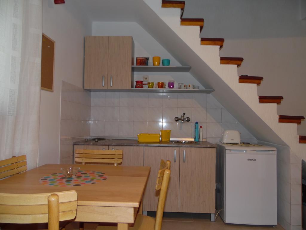 Apartment Vracar Belgrad Cameră foto